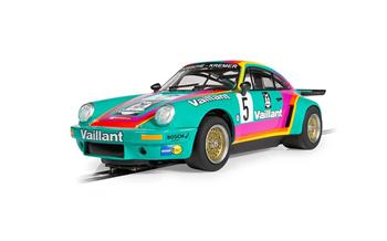 Autícko GT SCALEXTRIC C4439 - Porsche 911 3.0 RSR - Vaillant (1:32)